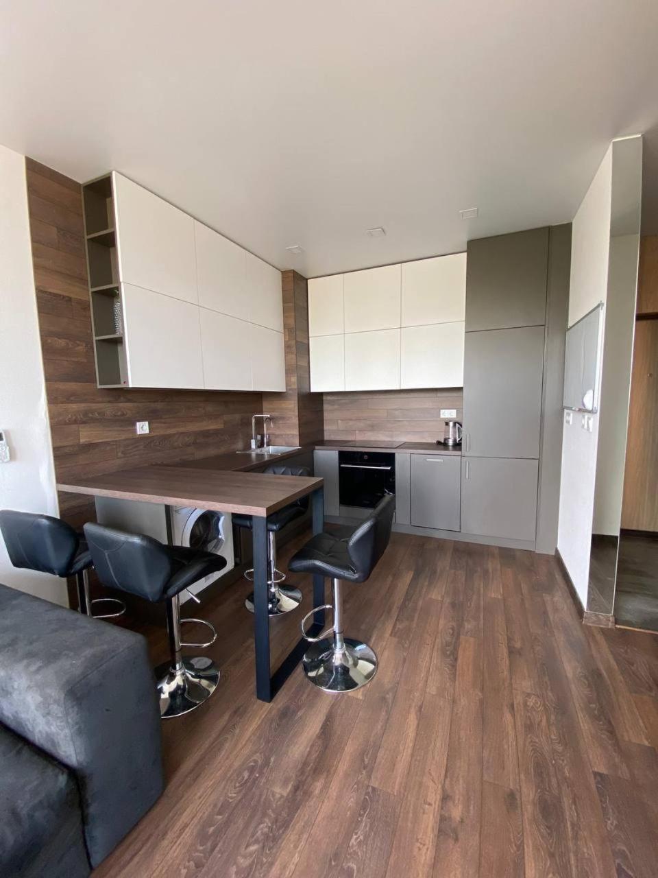 Nyvky Like Home - Apt 49 Kyiv Exterior photo